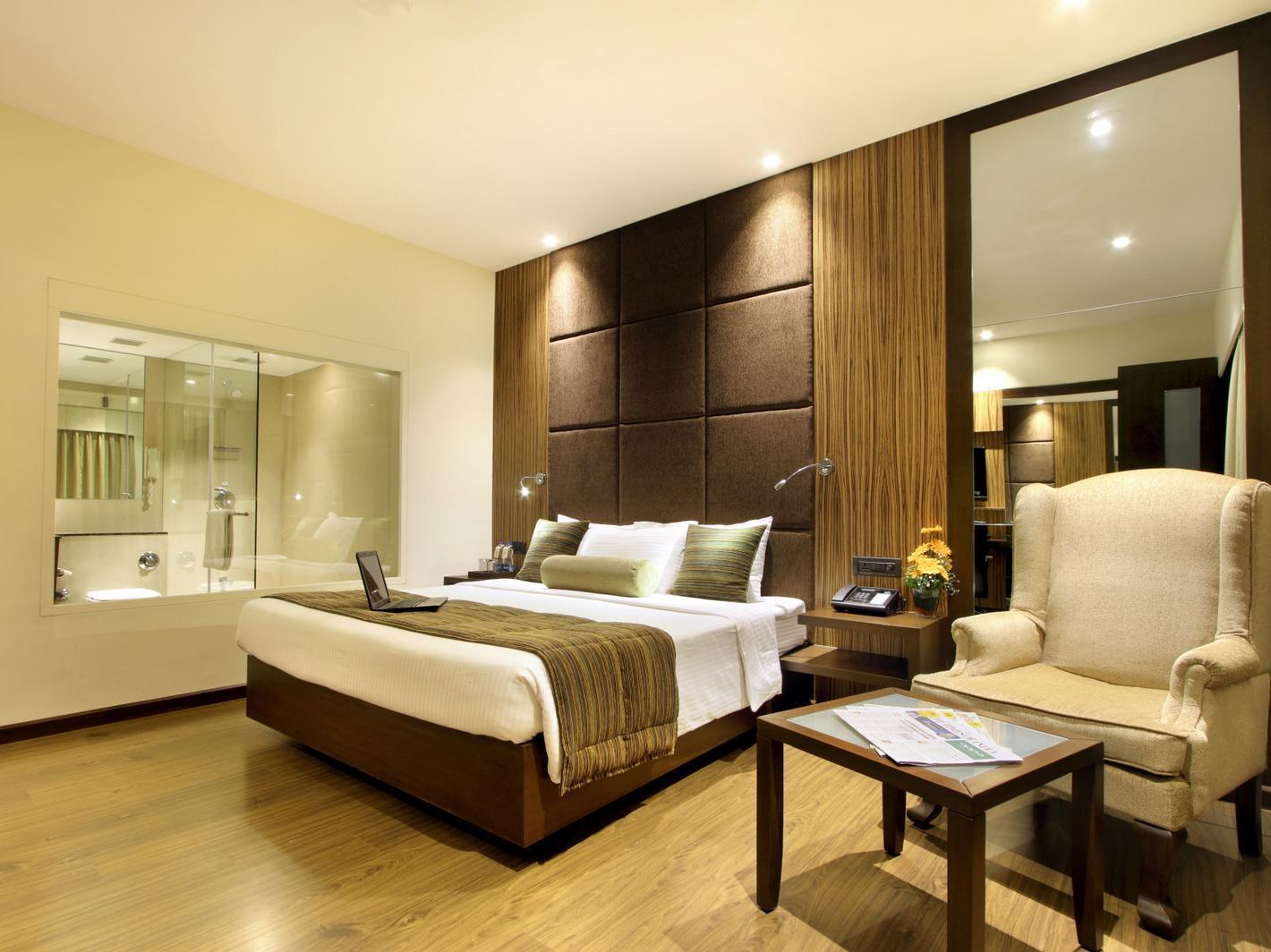 Hotel Express Towers Vadodara Buitenkant foto